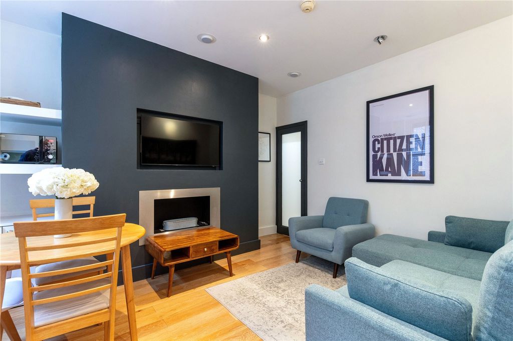 Property photo 2 of 9 Reception Room