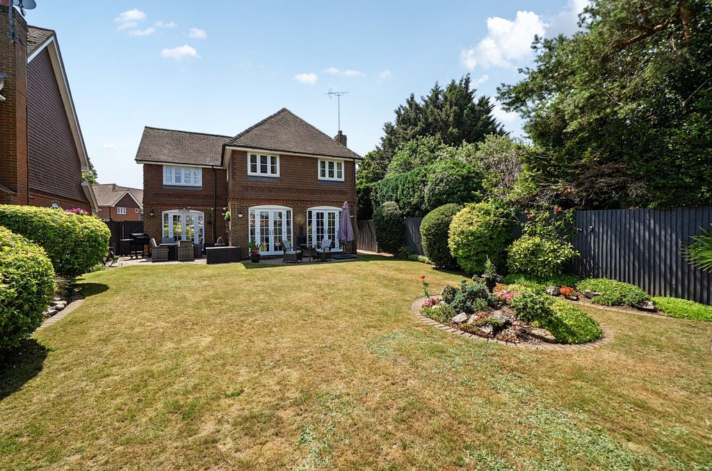 Property photo 2 of 26 1480855-4-6A3d115...