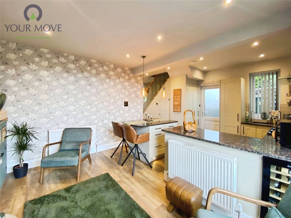 Property photo 2 of 19 Picture No. 09