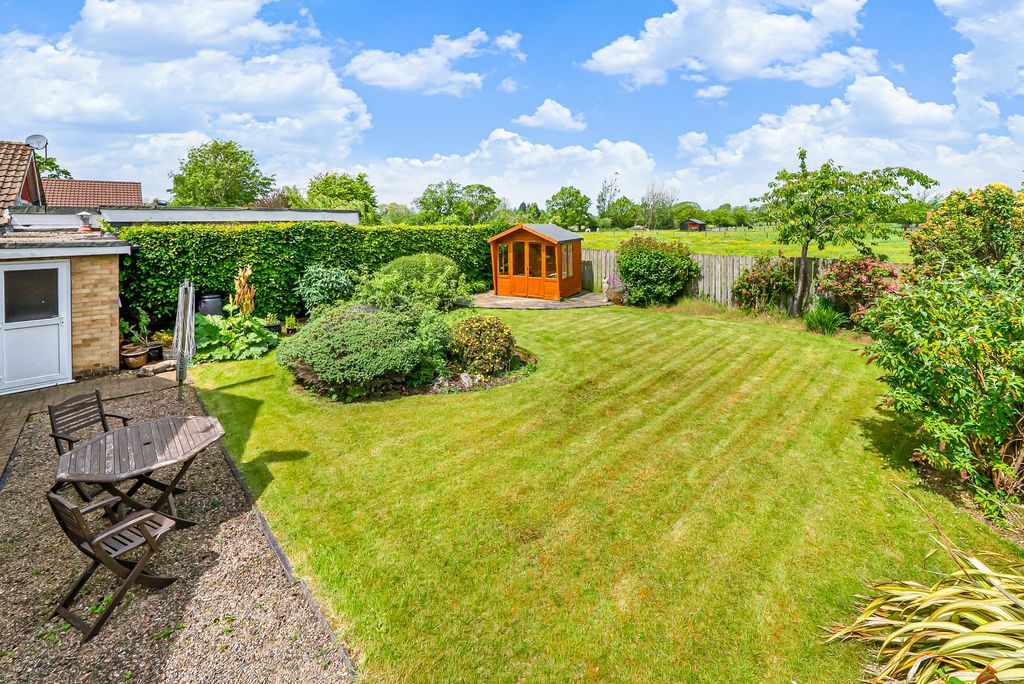 Property photo 2 of 18