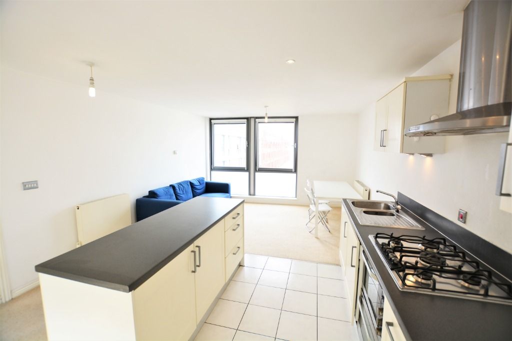 Property photo 2 of 6