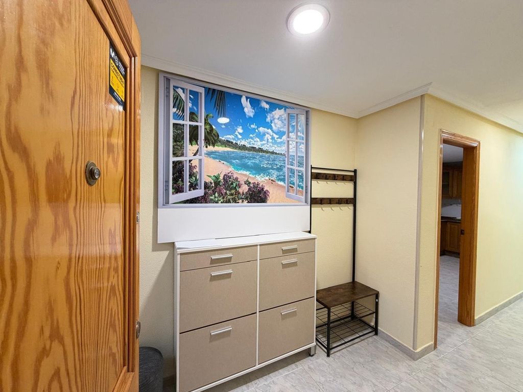 Property photo 2 of 50