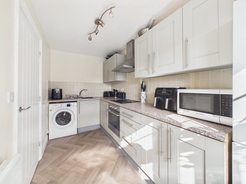Property photo 2 of 16 Picture No. 01