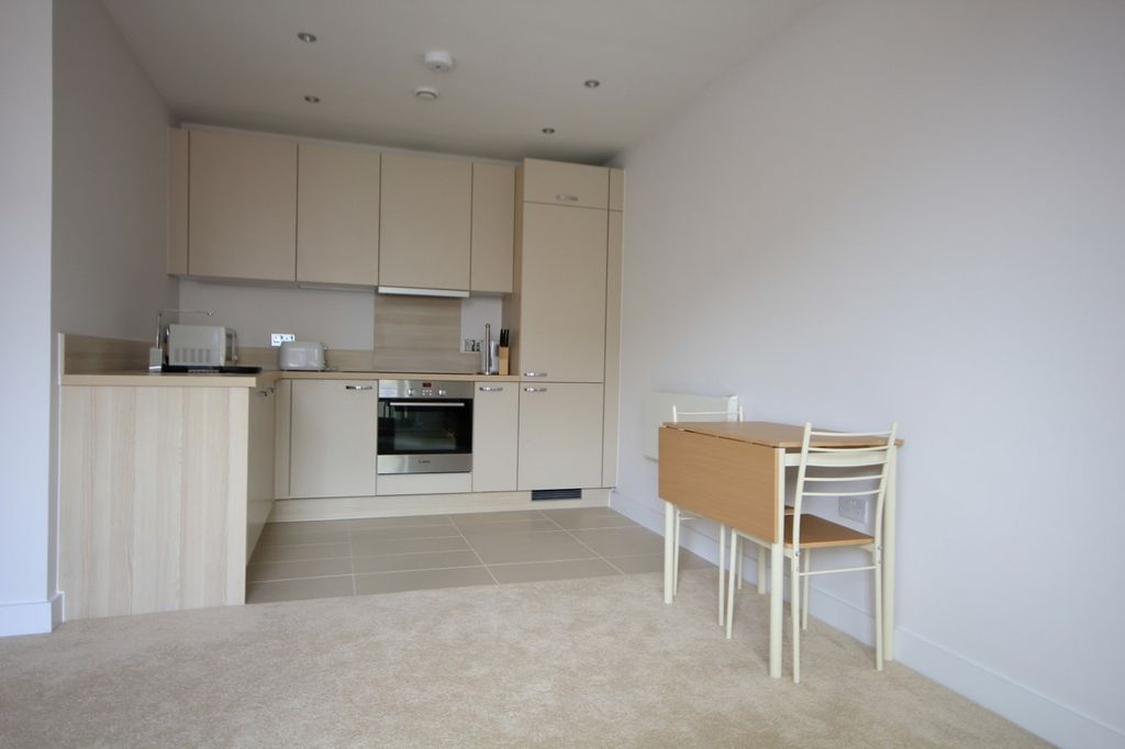 Property photo 3 of 7 Kitchen/Diner