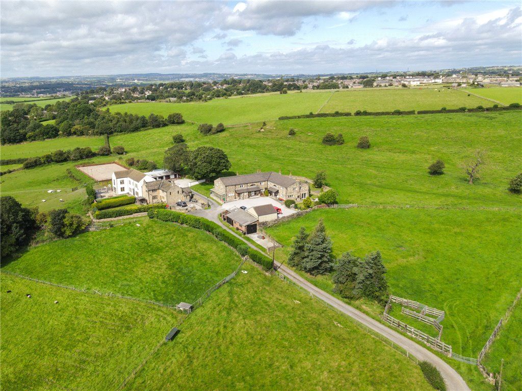 Additional image 42 of 6 bed barn conversion for saleStubley Farm Road, Heckmondwike, West Yorkshire WF16