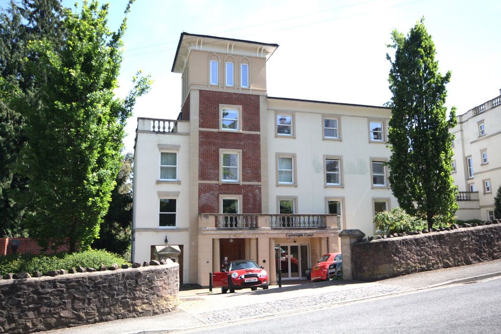 Property photo 1 of 7