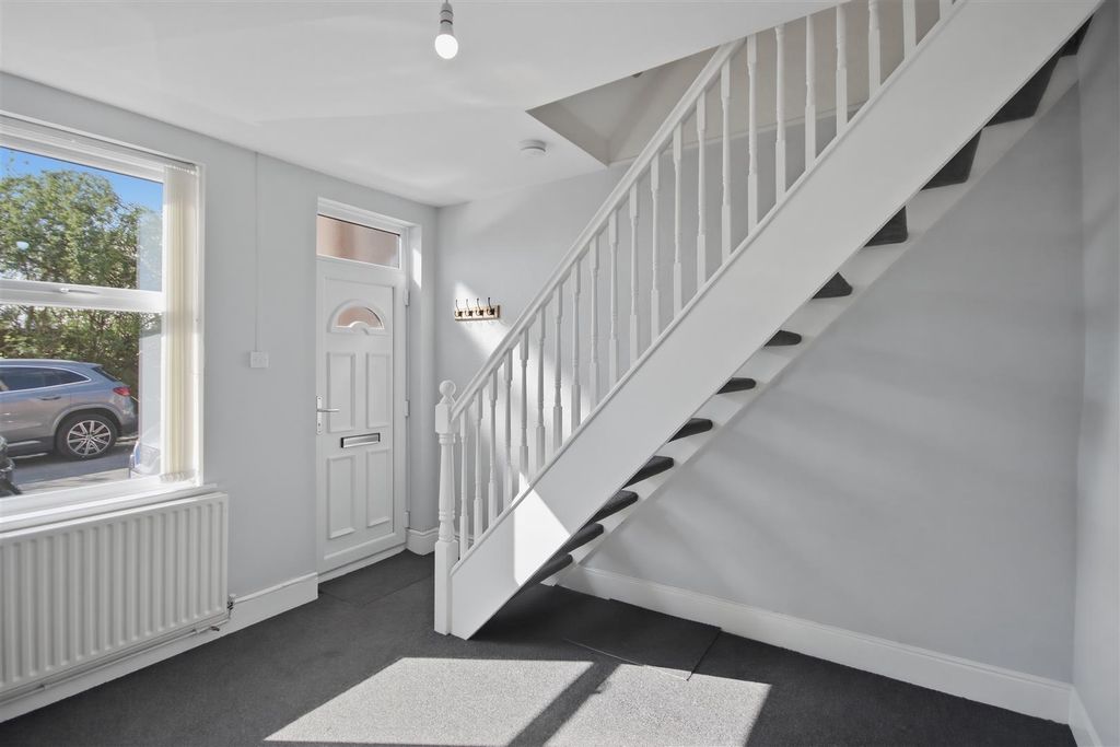 Property photo 3 of 12 Living Room