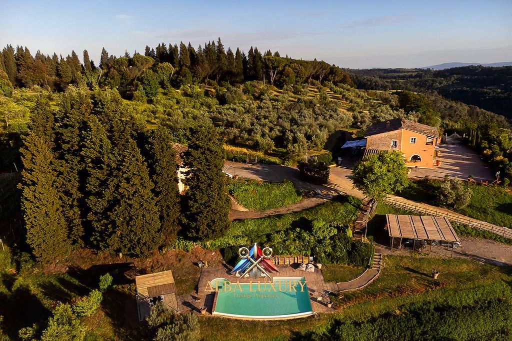 Property photo 1 of 28