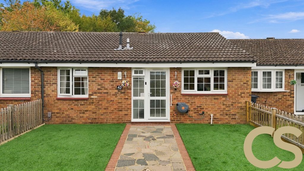 Property photo 1 of 17 5504961