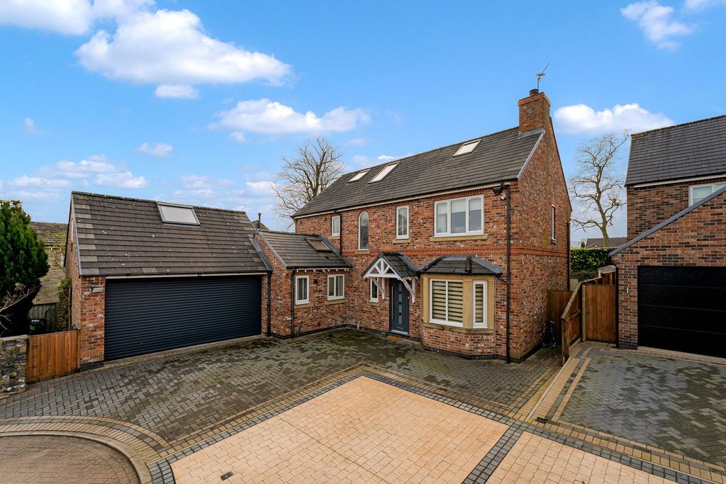 Additional image 37 of 5 bed detached house for saleBell Farm Court, Macclesfield SK10
