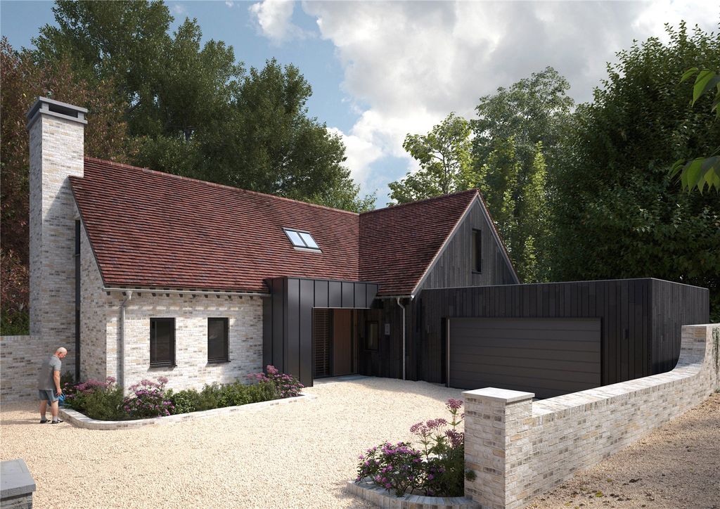 Property photo 3 of 12 Ashcombe House