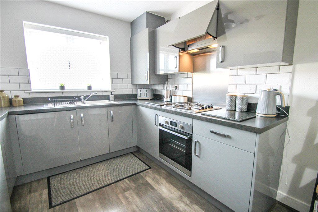 Property photo 3 of 14 Superb Kitchen