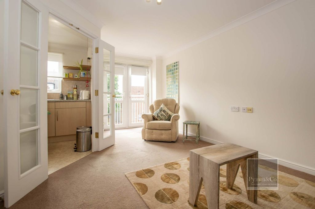 Property photo 3 of 10