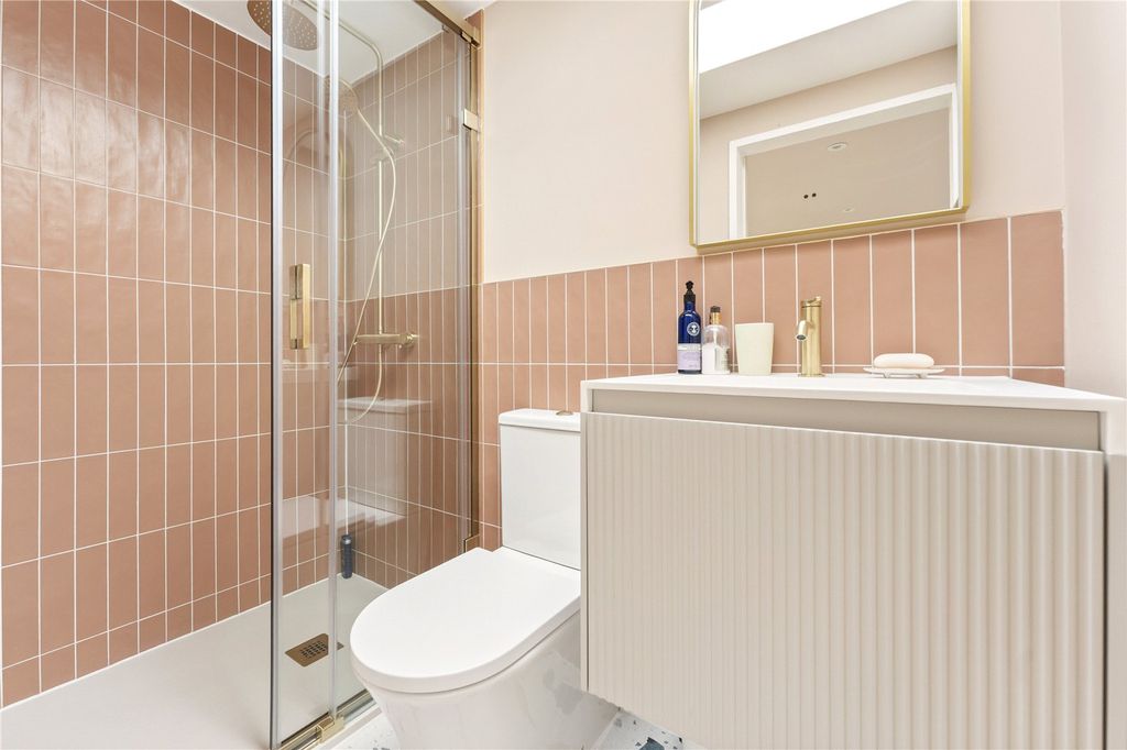 Property photo 3 of 19 Picture No. 05