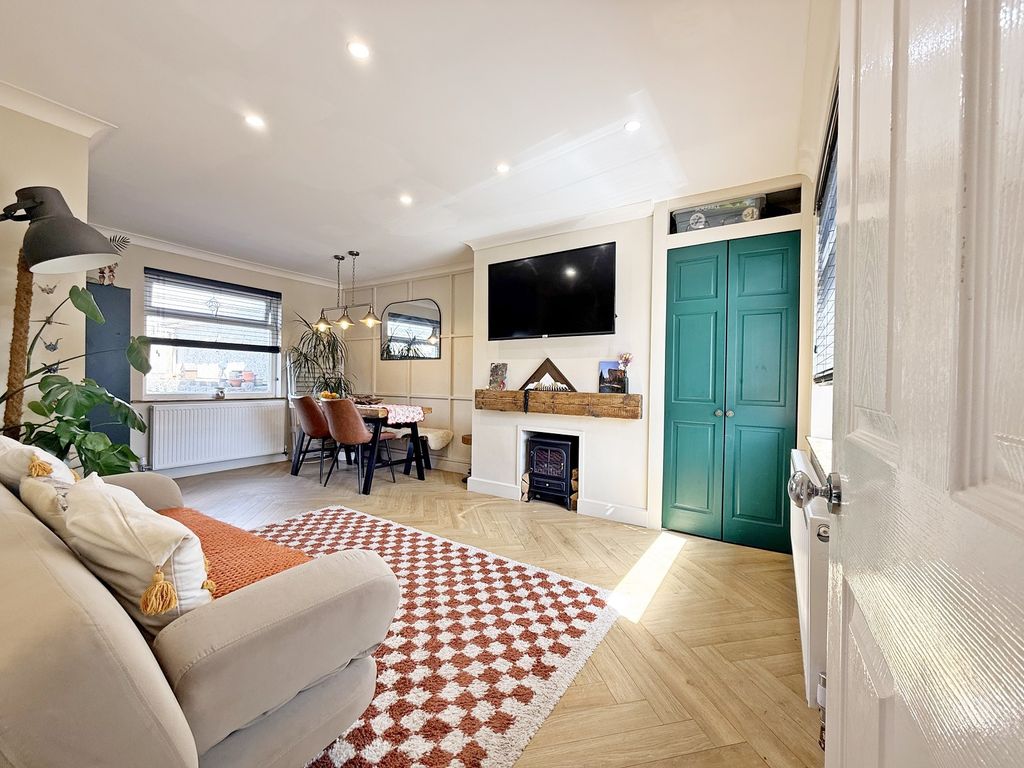 Property photo 2 of 28 Lounge-Diner