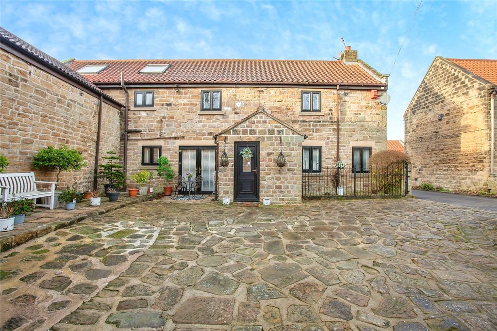 Property photo 1 of 29 Picture No. 28