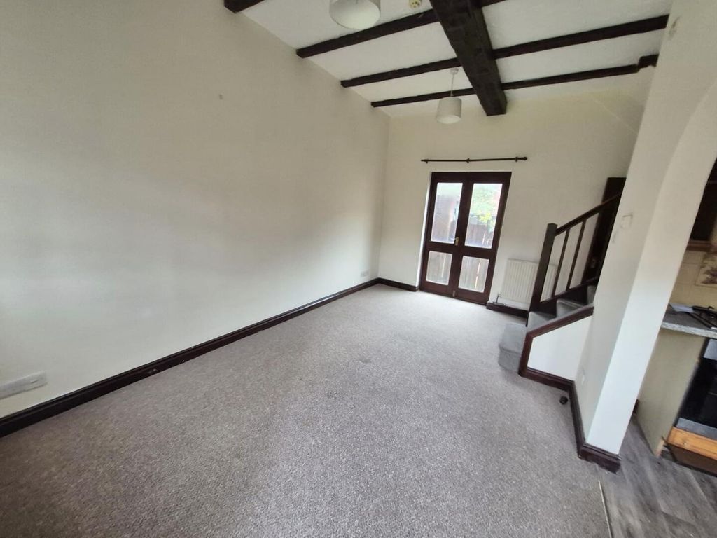 Property photo 3 of 8 Living Room