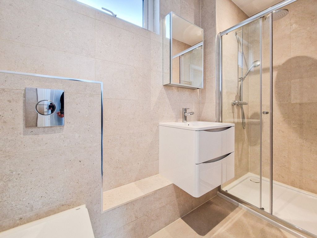 Additional image 8 of 2 bed flat for sale5 Crahamel House, St Helier JE2