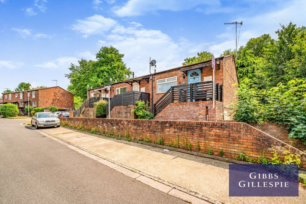 Property photo 1 of 10 2