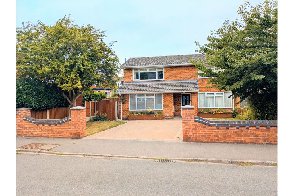 Property photo 1 of 16 First Floor