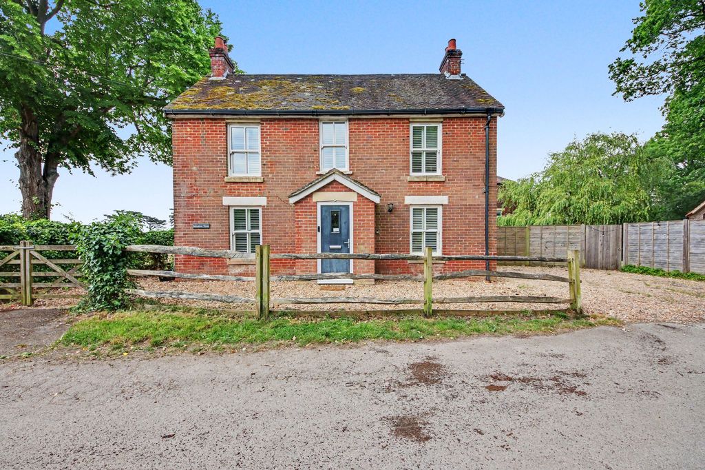 Property photo 1 of 19