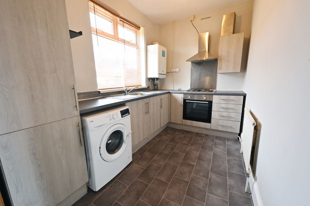 Property photo 3 of 8 Dsc 6136
