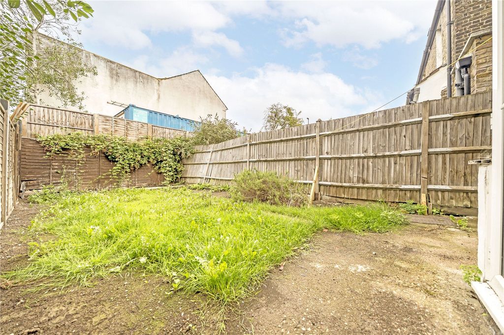 Property photo 3 of 9 Picture No. 08