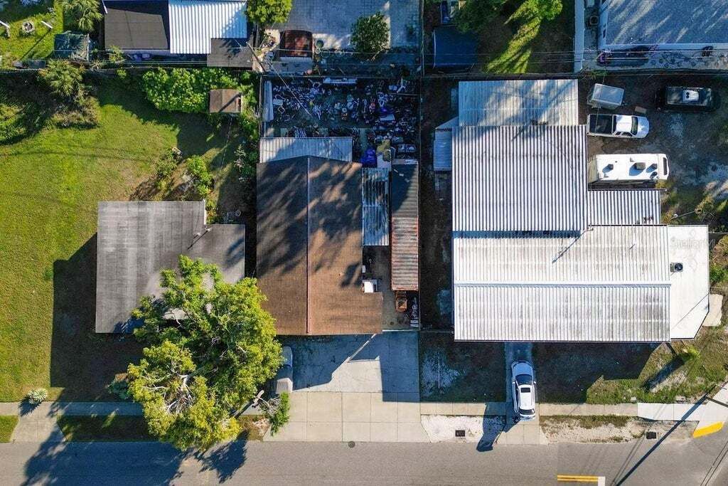 Property photo 3 of 6 <Alttext/>