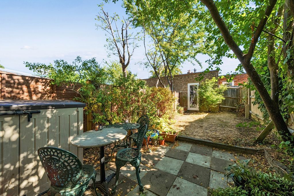 Property photo 3 of 17 Picture No. 09