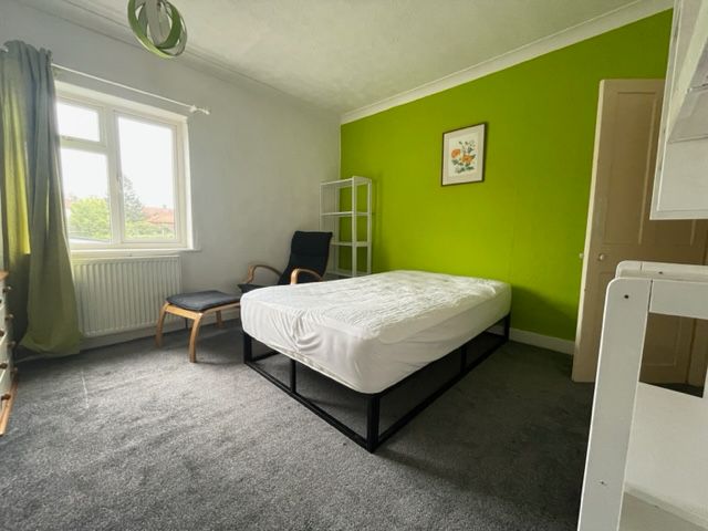 Property photo 3 of 13 Image