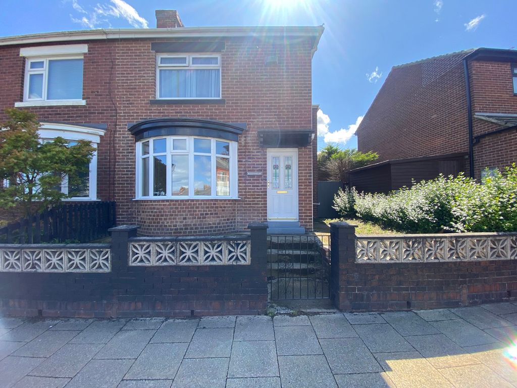 Property photo 1 of 21