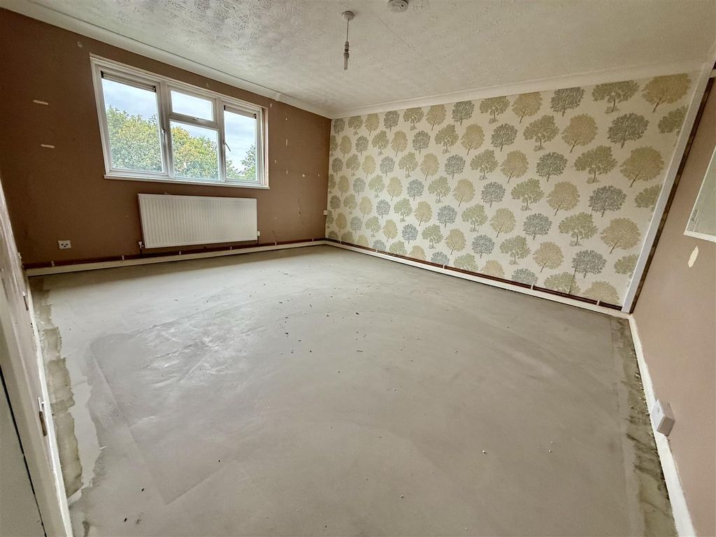 Property photo 2 of 6 Img_5443.Jpeg