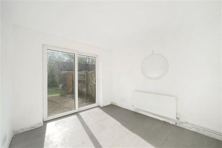Property photo 3 of 15 Picture No. 05