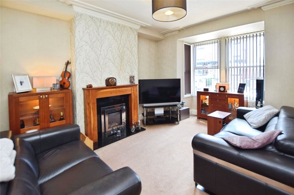 Property photo 2 of 19 Picture No. 05