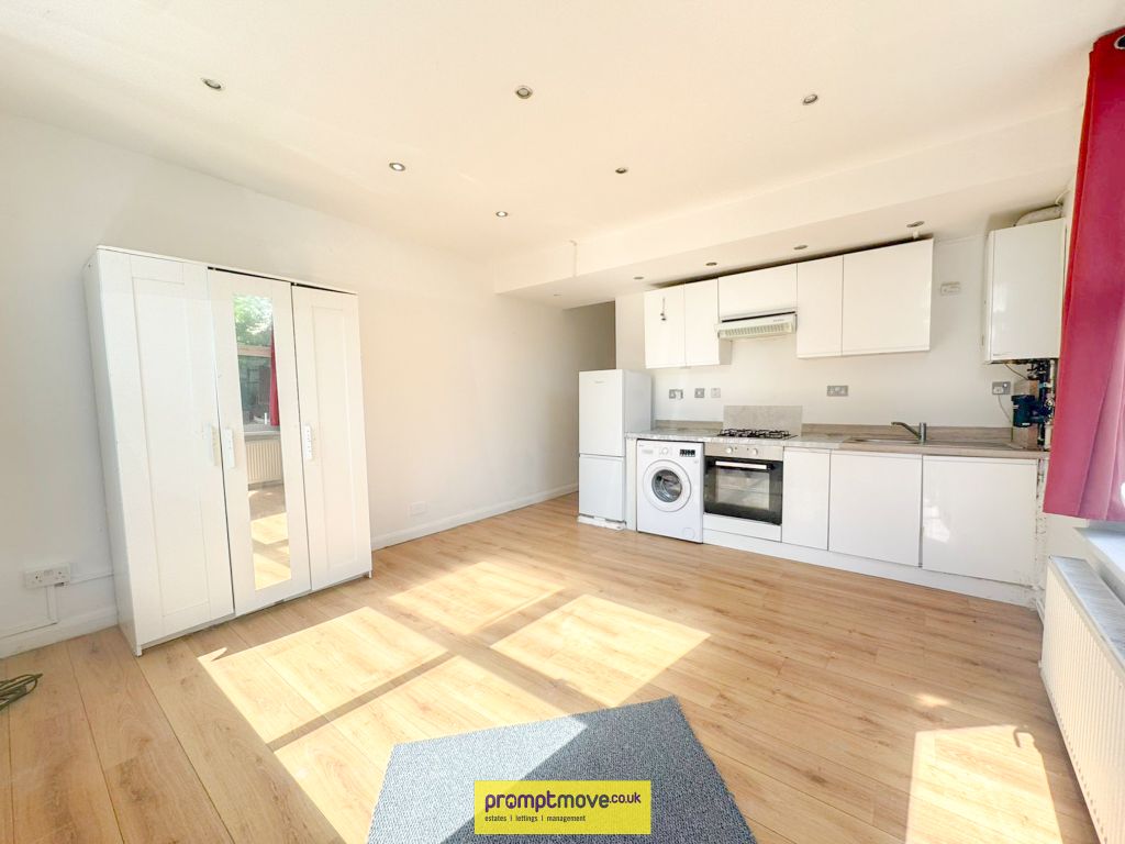 Property photo 1 of 3 Na