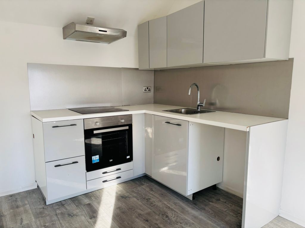 Property photo 1 of 4