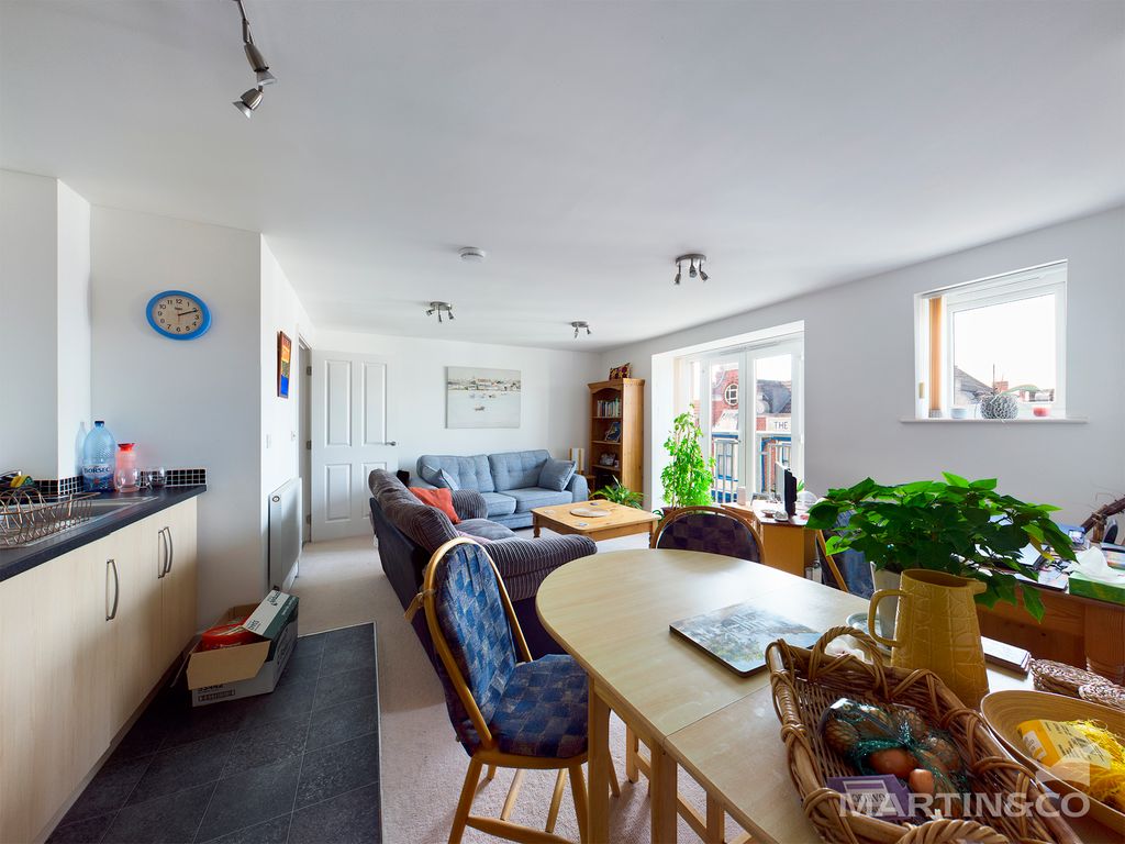 Property photo 3 of 5