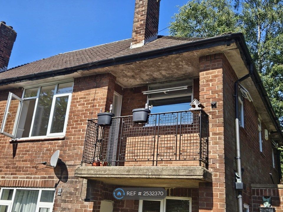 Property photo 2 of 8