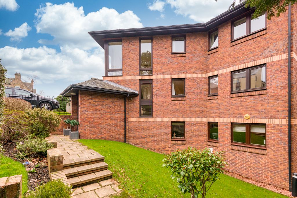 Property photo 1 of 17 Primary Property Image