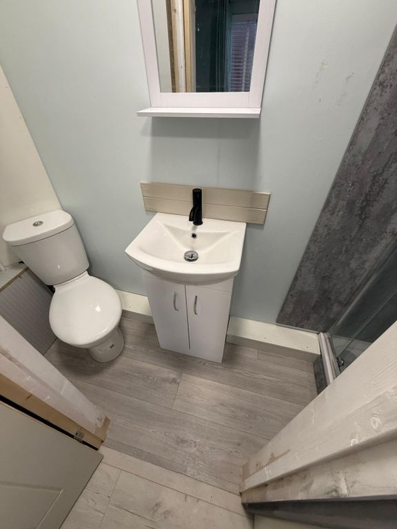 Property photo 3 of 4