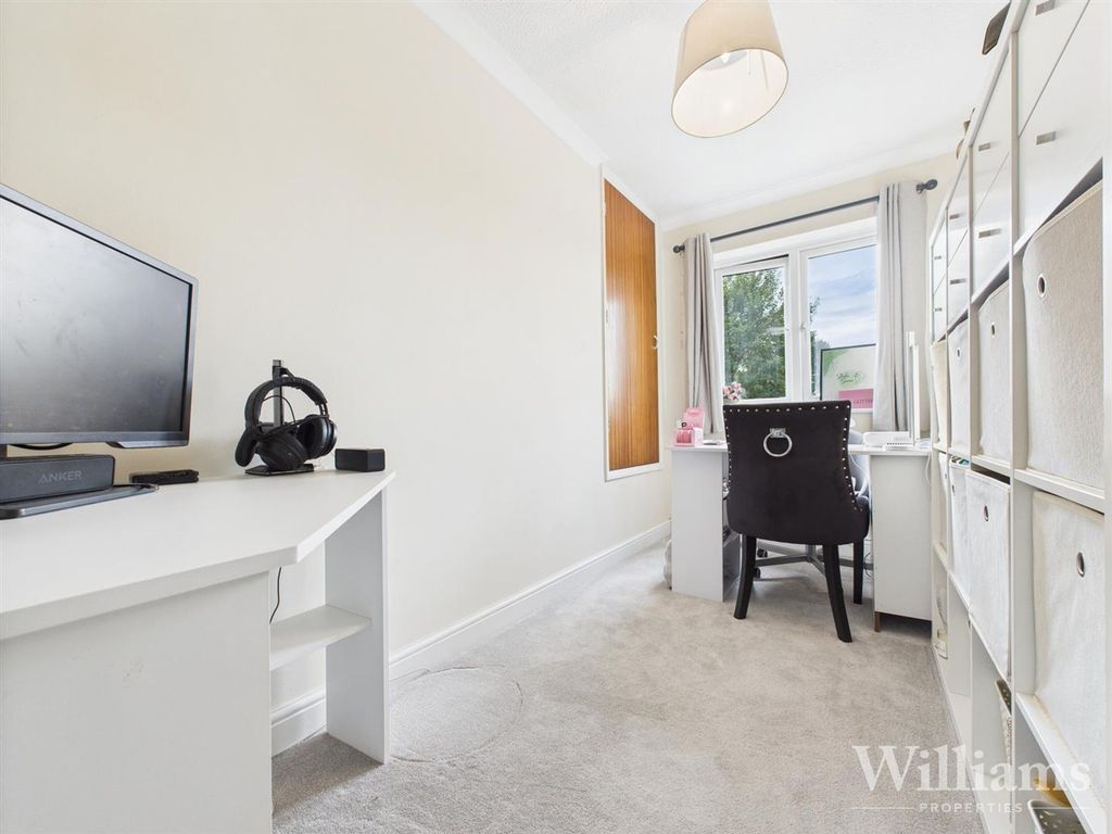 Property photo 3 of 12 Cam02861G0-Pr0441-Still003.Jpg