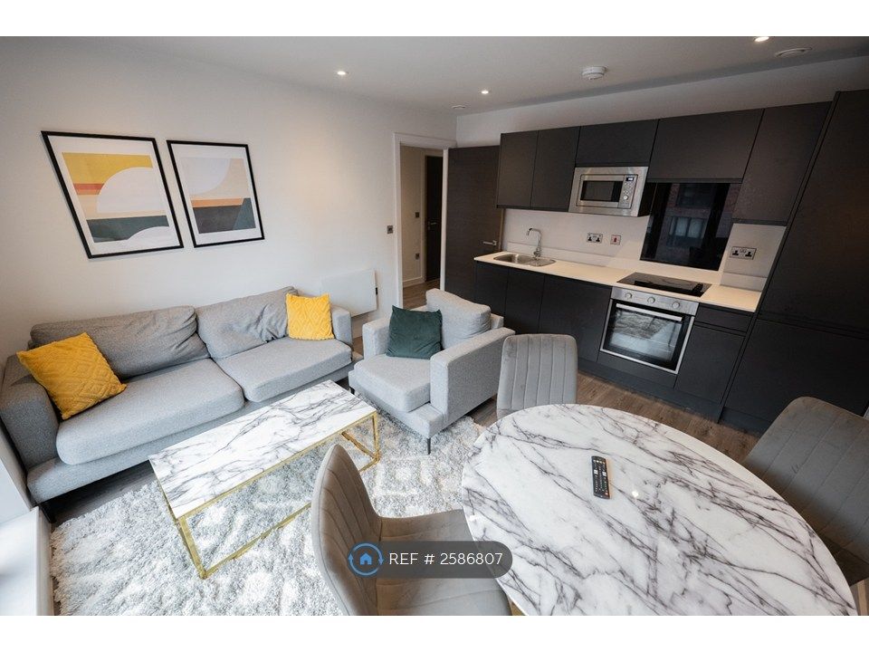 Property photo 1 of 33