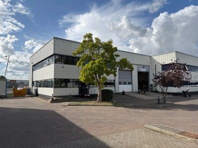 Property photo 1 of 5 Photo 4