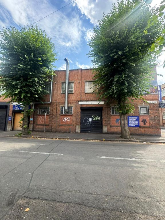 Property photo 2 of 11