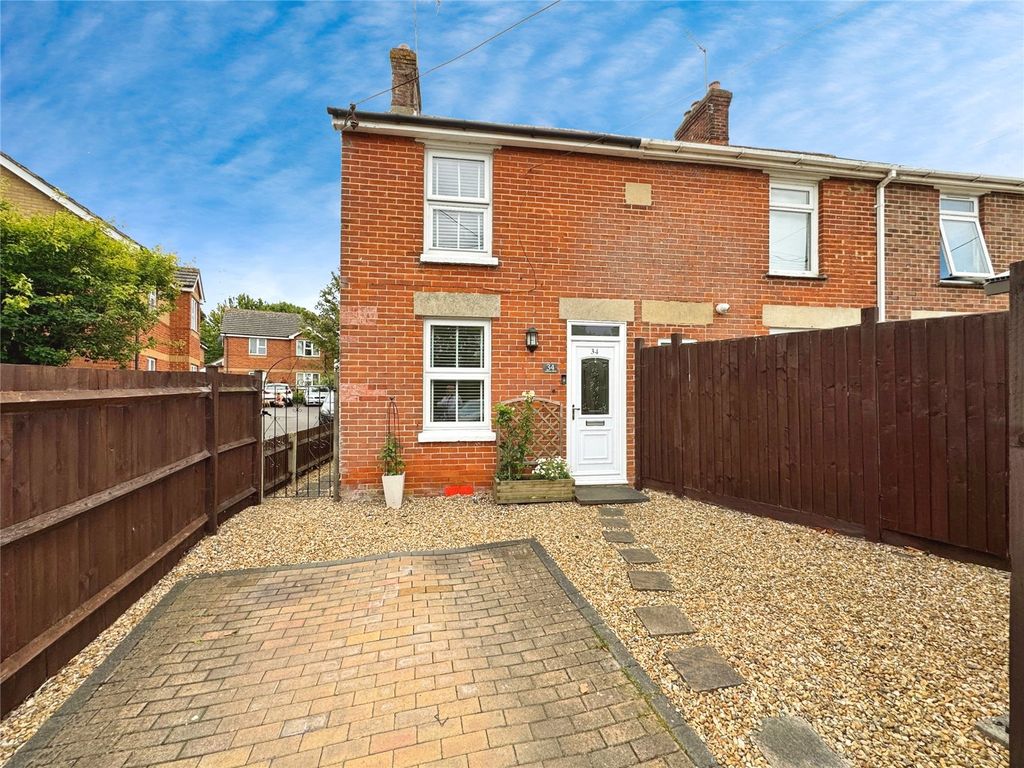 Property photo 1 of 16 Picture No. 13