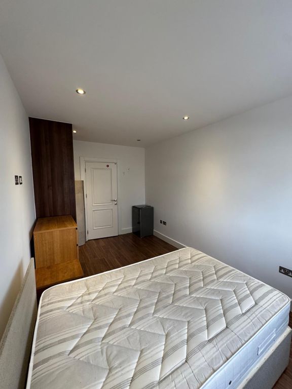 Property photo 3 of 5 Photo 4