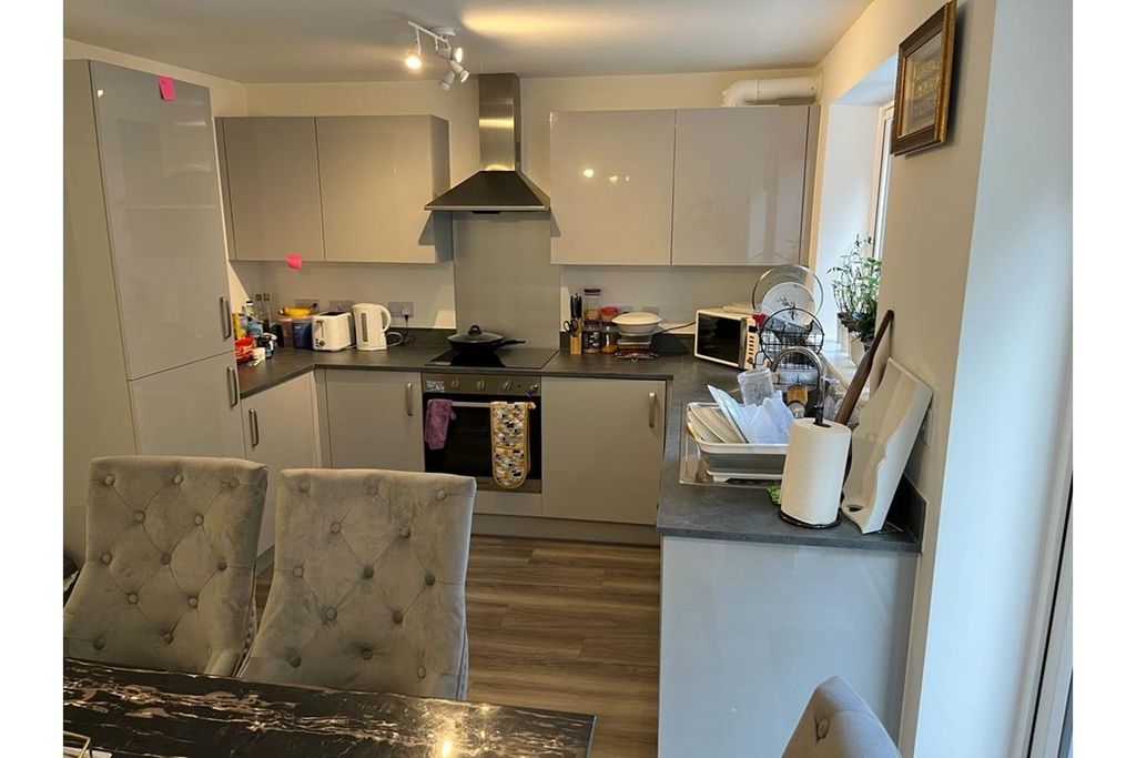 Property photo 1 of 13 Kitchen
