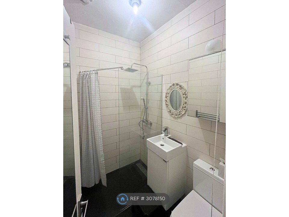 Property photo 2 of 5 Bathroom - Shower, Toilet