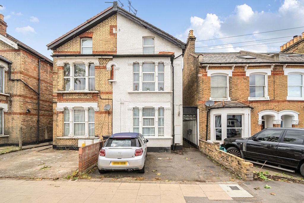 Property photo 1 of 13 1469258-21-6A22ce...