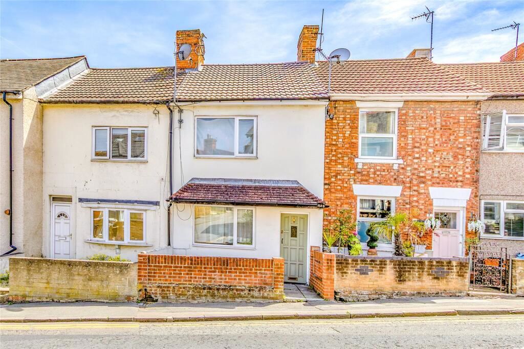Property photo 1 of 12
